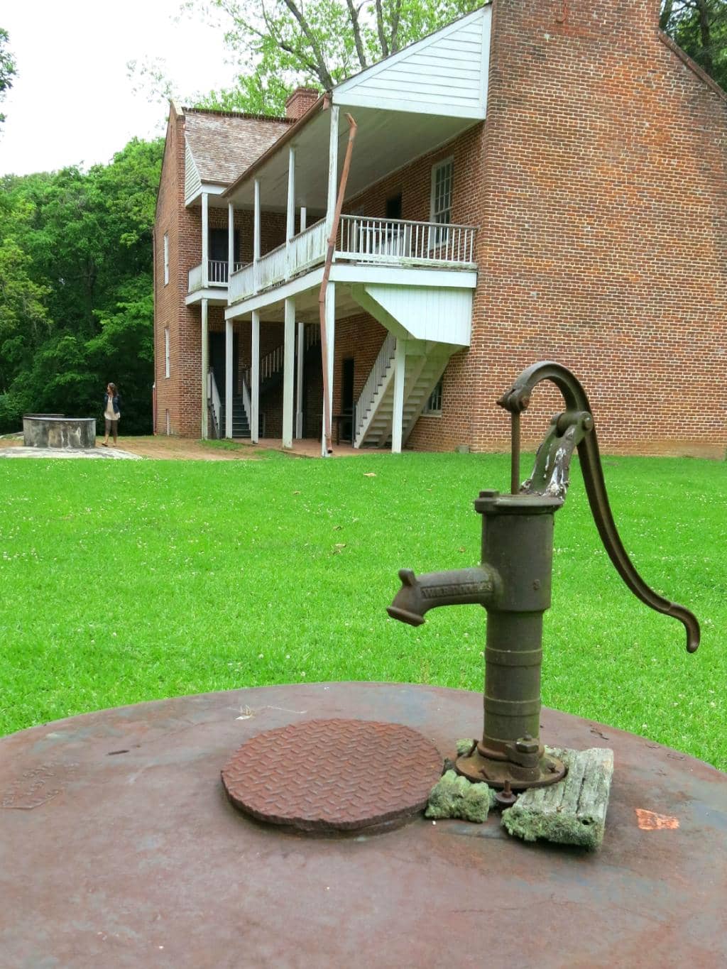 Educational Exhibits & Museum