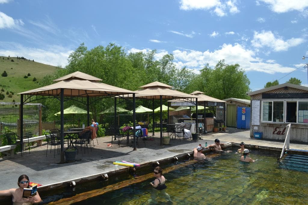 Norris Hot Springs, weekday in early June 2015