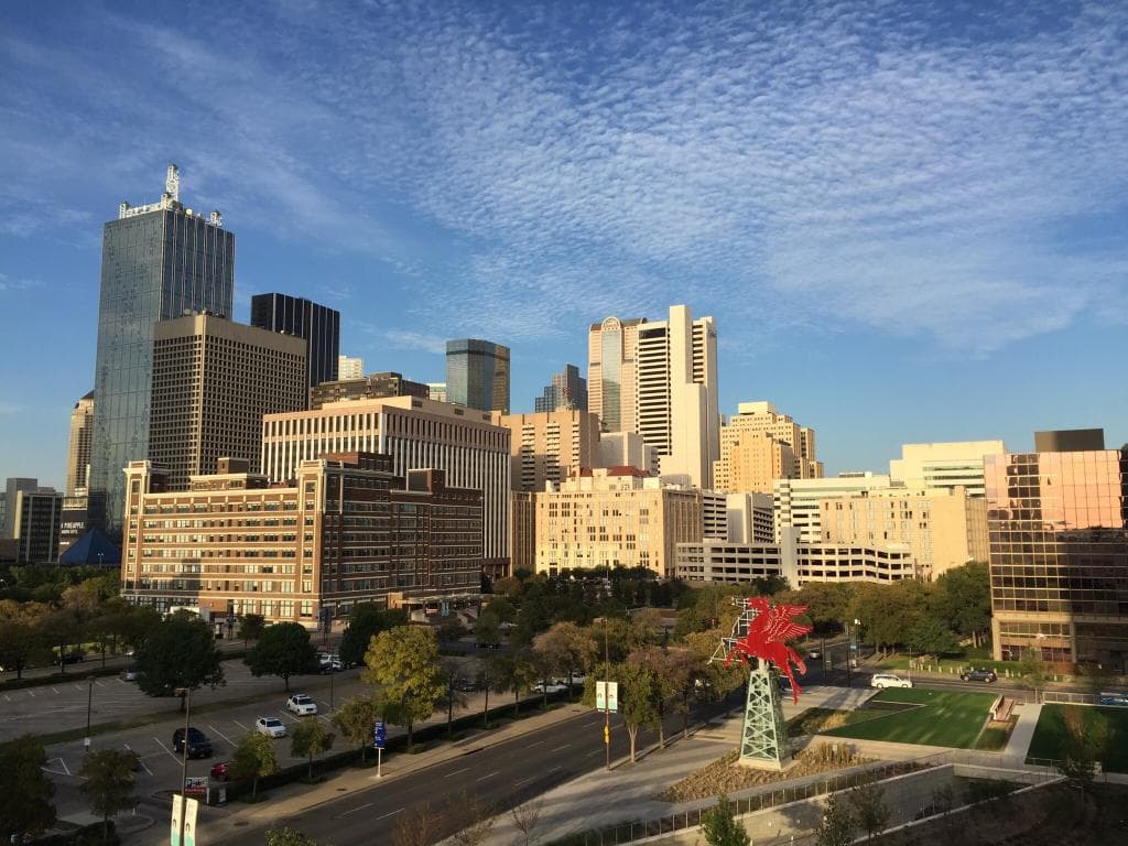 Magnolia Building Pegasus Sign