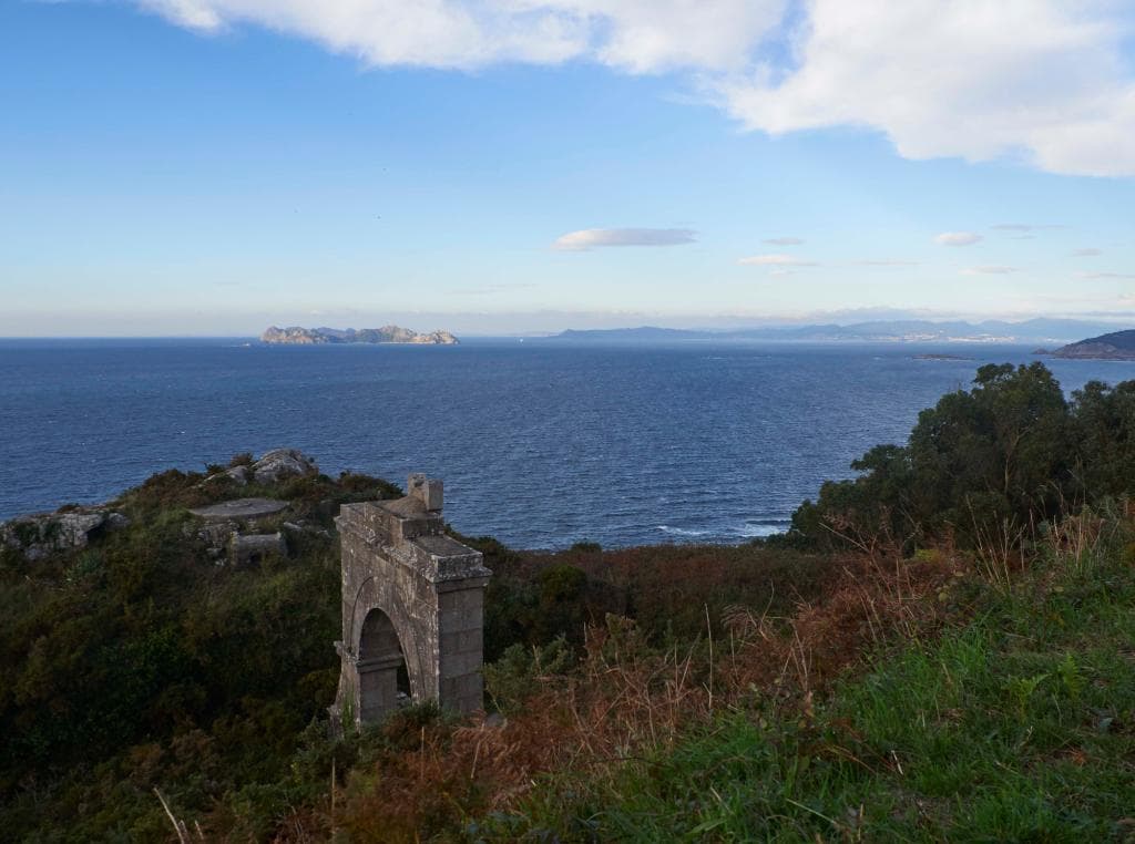Vista de las Cies desde Cabo Silleiro