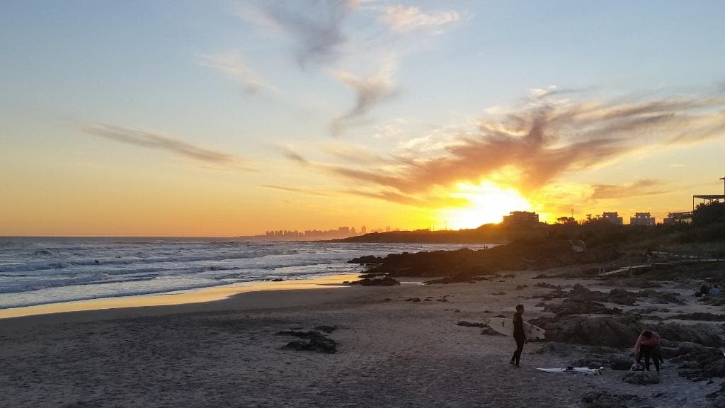 Pôr-do-sol em La Barra de Maldonado