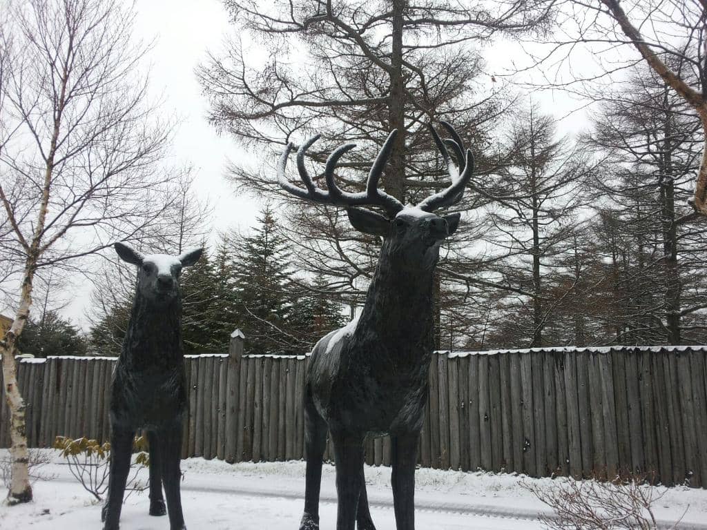 Uncrowded Atmosphere