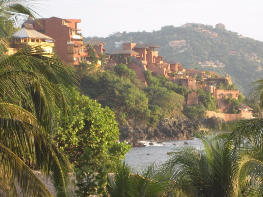 Houses on cliffs of Colonia La Madera