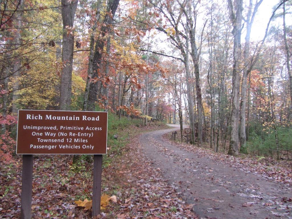 Alternative to Cades Cove Traffic