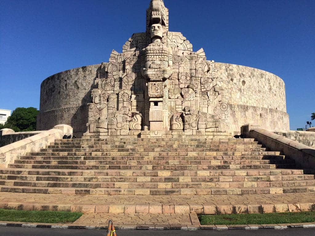 Monumento a la Patria