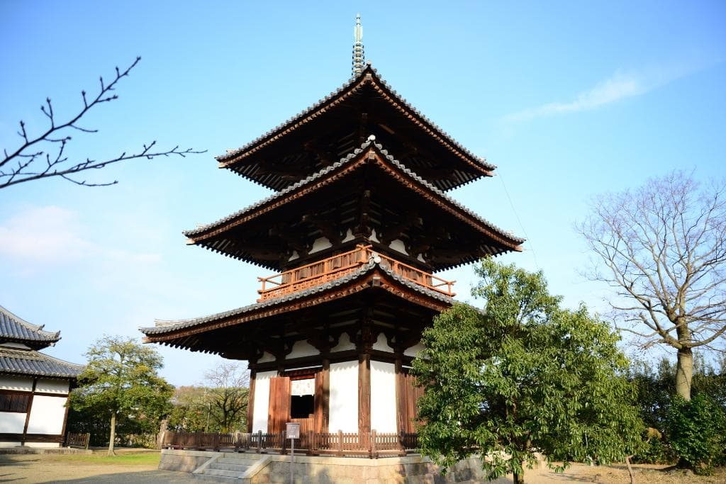 日本最古の三重塔