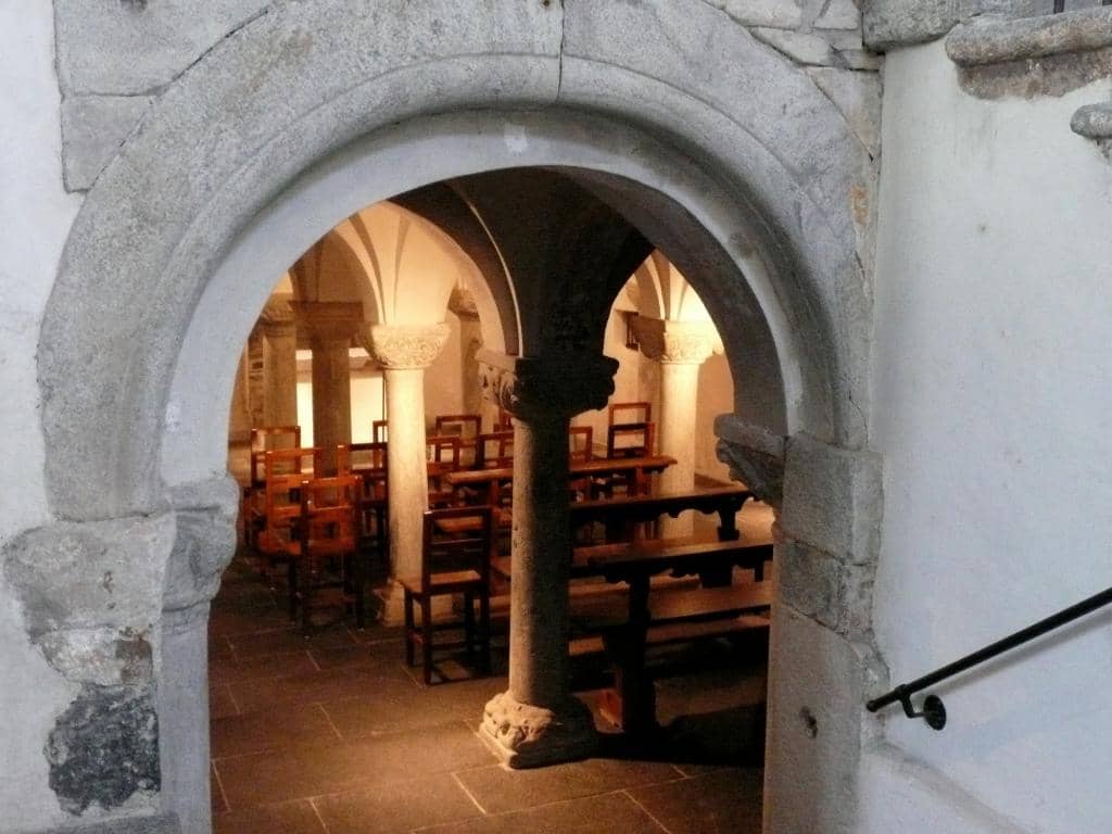 Dome Paintings & Columns