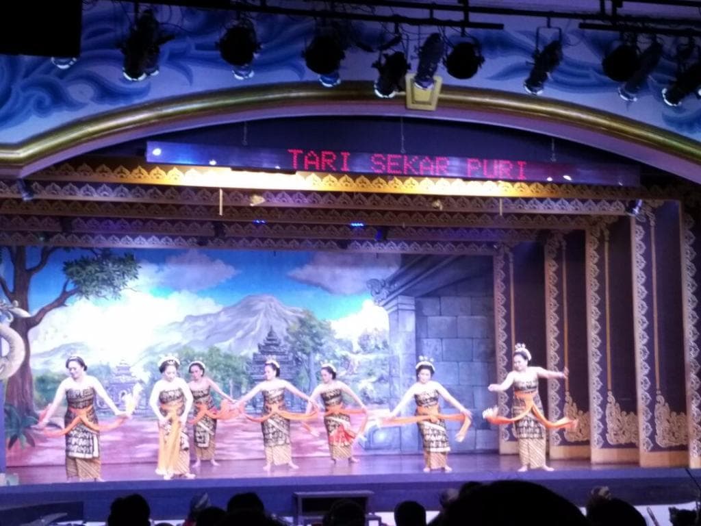 Javanese dance