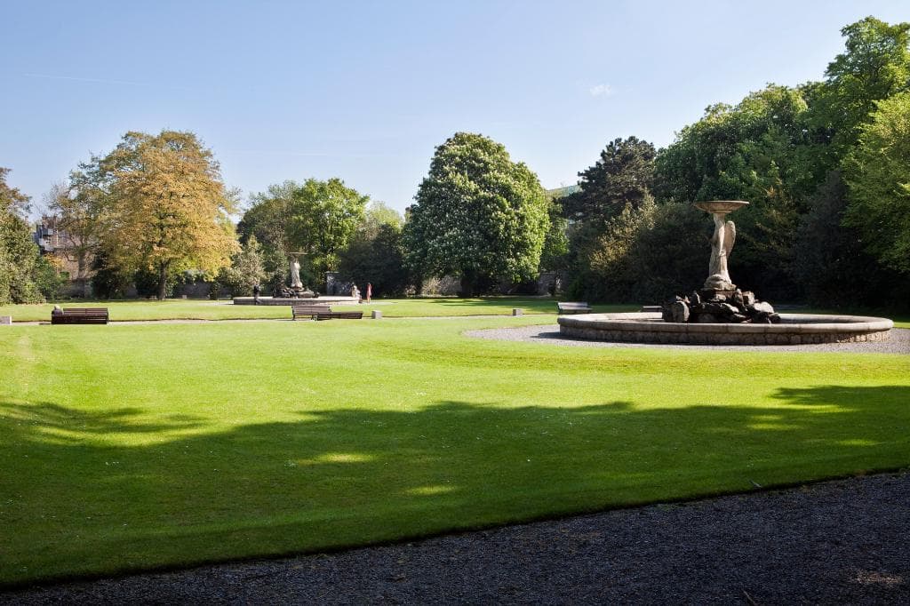 Gorgeous gardens in the middle of Dublin