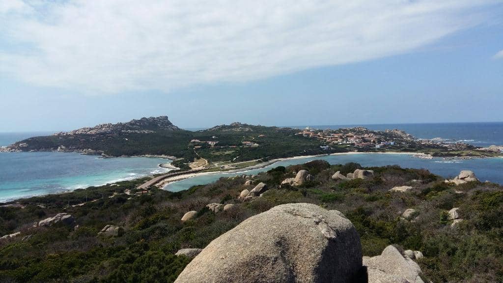 Unique Isthmus Location