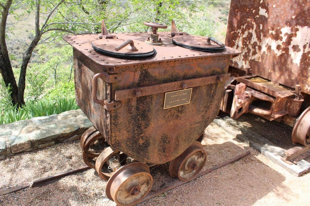 Mining History & Fossils