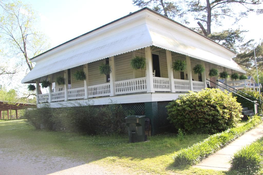 Hank Williams Boyhood Home