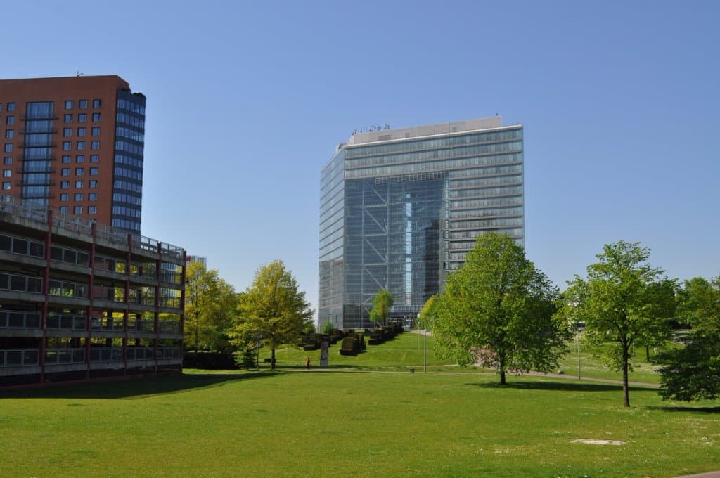 Düsseldorfer Stadttor - "Городские ворота"