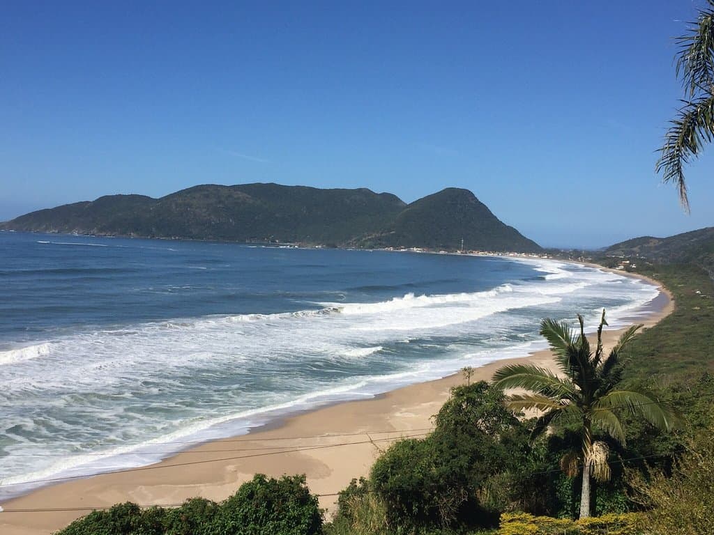 Praia linda para fotos! Mar violento!