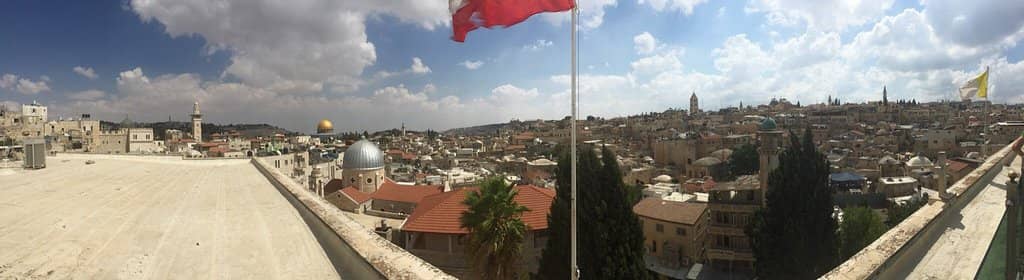 Tranquil Courtyard Garden