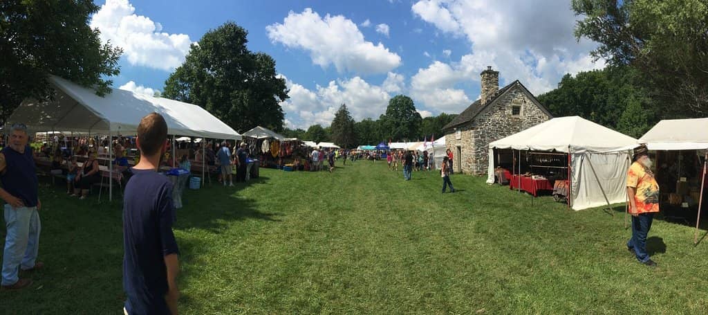 Native American Artifacts & Crafts