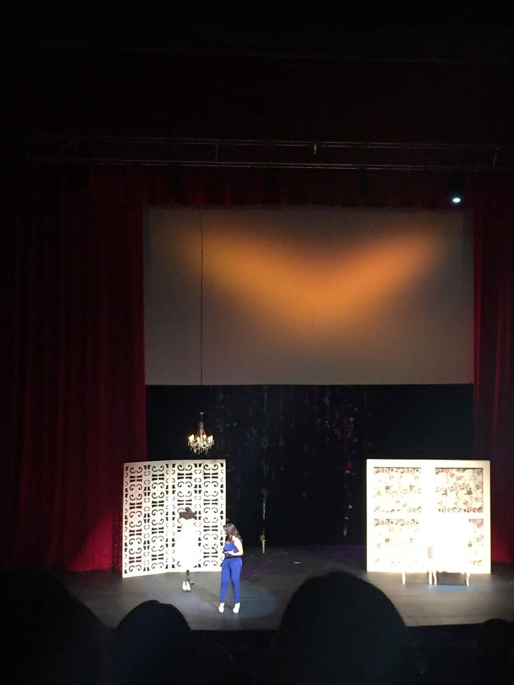 Lush Garden Courtyards