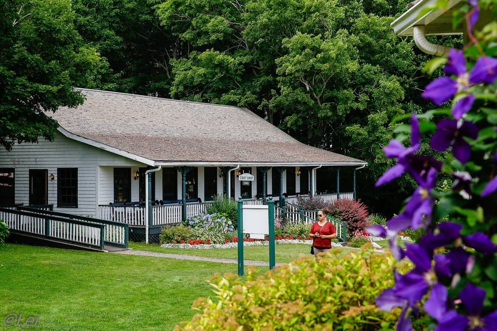 Nice setting and beautiful place to visit