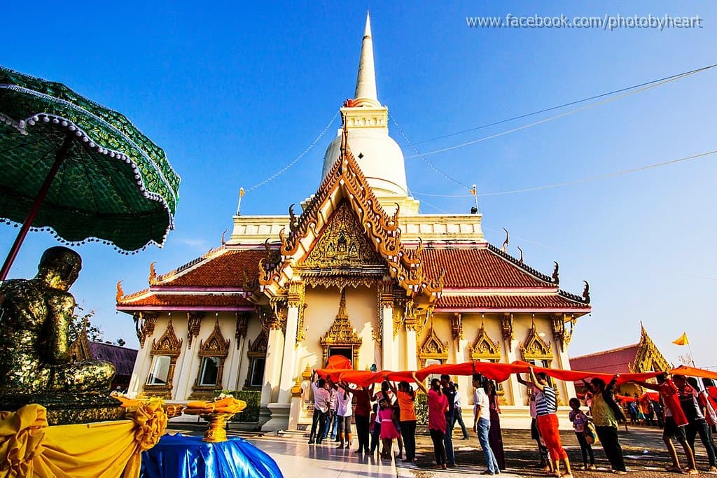 เจดีย์วัดเขาสุวรรณประดิษฐ์ อำเภอดอนสัก จังหวัดสุราษฎร์ธานี งดงามทุกมุมมอง ทุกวันเวลา