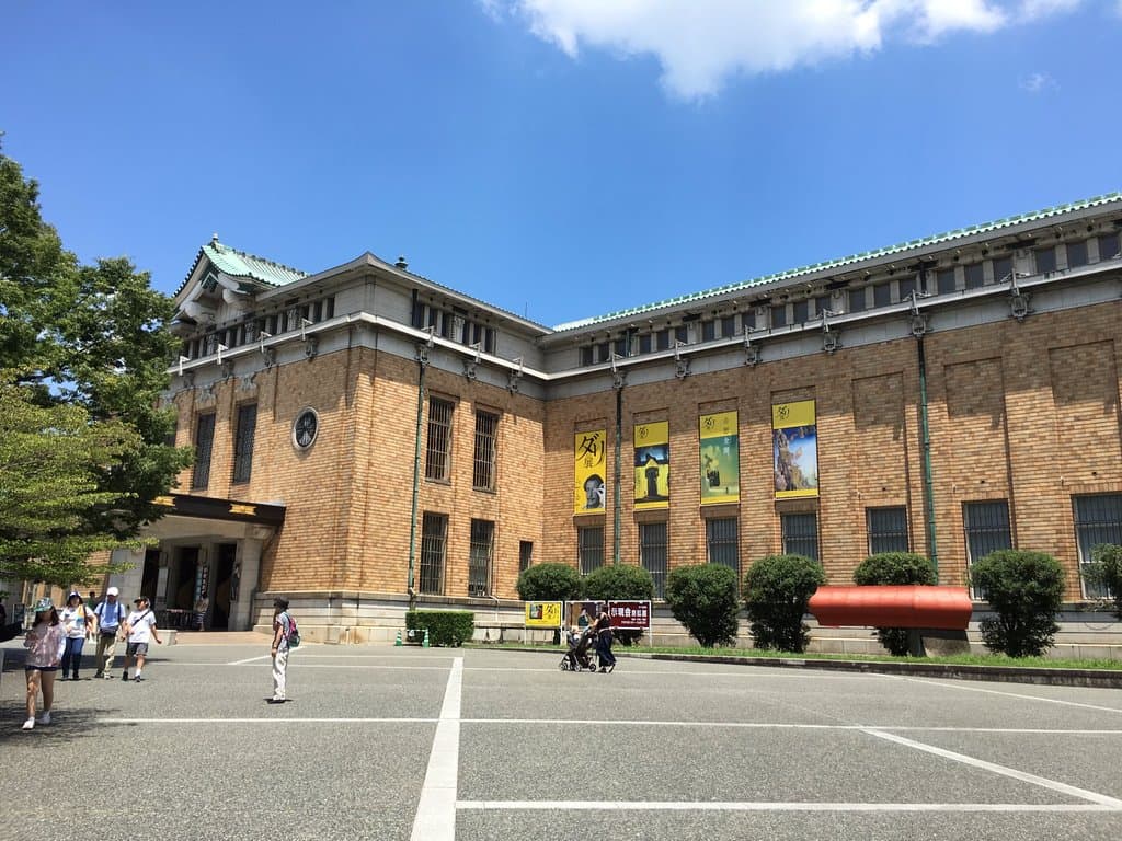 レトロな外観です。