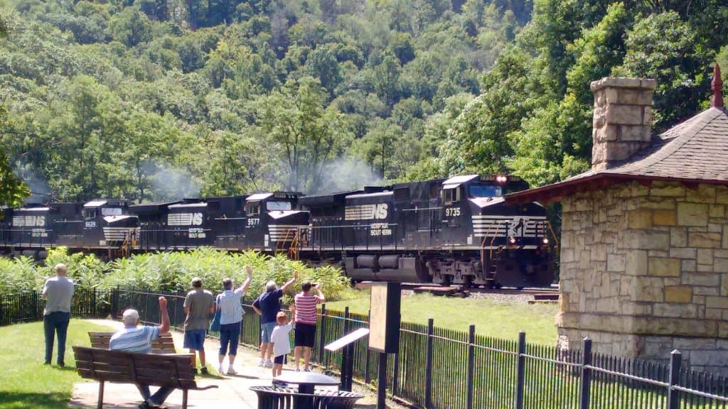 Horseshoe Curve