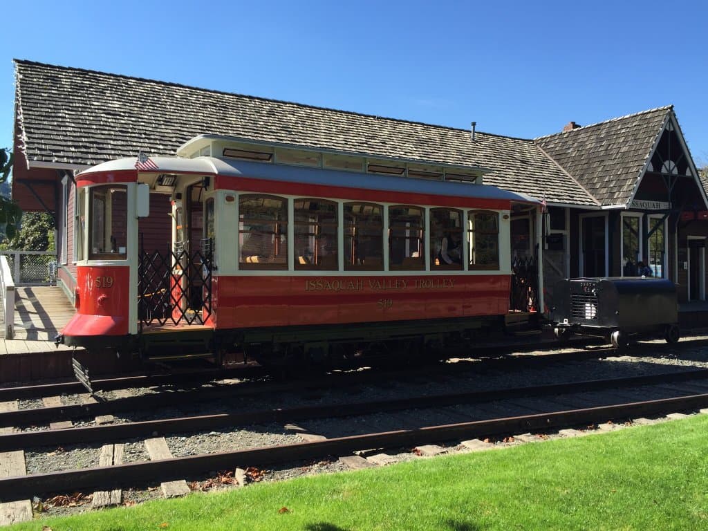 There's an antique trolley running from 11:00 to 3:00 on Saturdays and Sundays, from Mothers' da