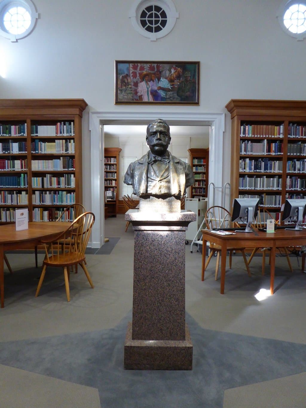 Bust of Thomas Balch