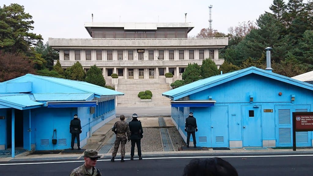 Discover the DMZ (Demilitarized Zone)
