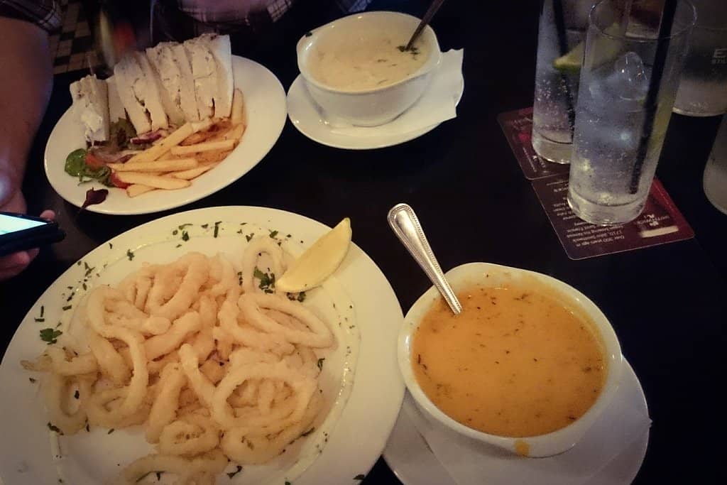 Live Music & Entertainment