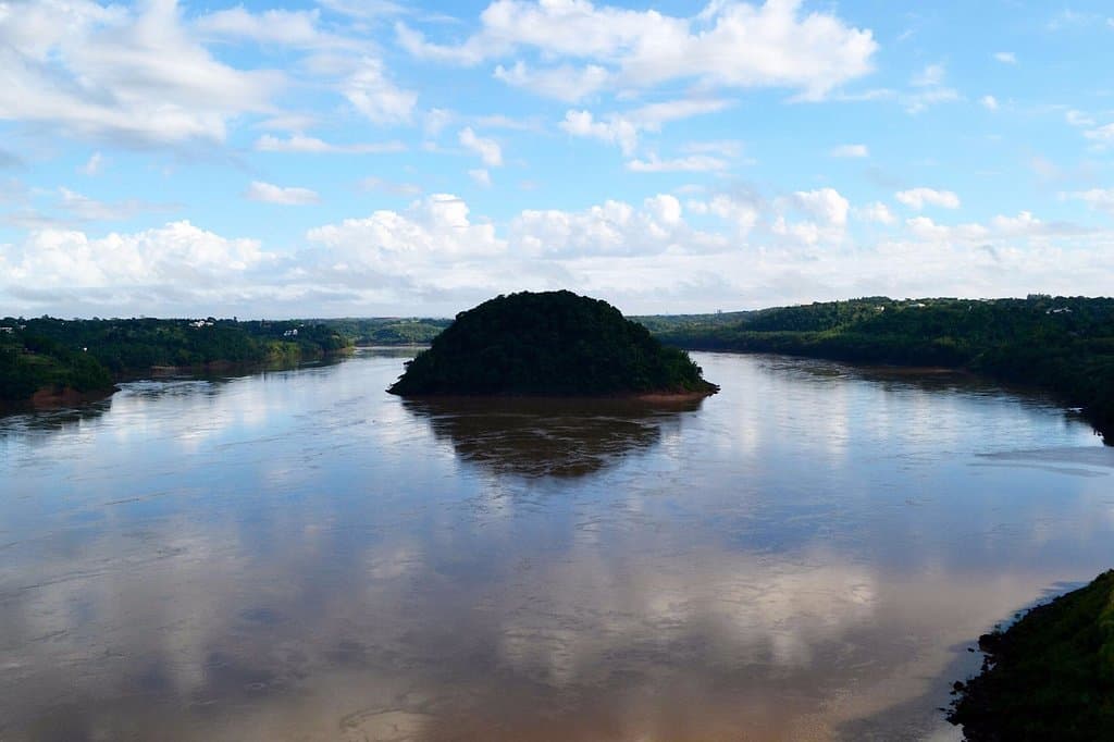 Река Парана