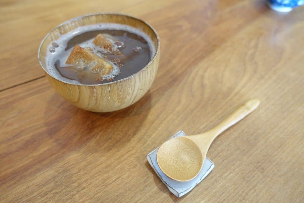 そばもちのおしるこ