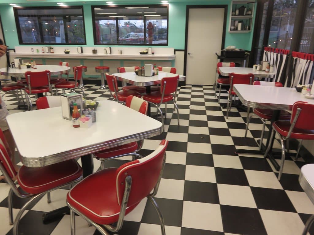 Cute 1950s era decor