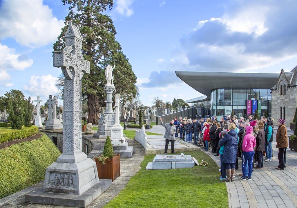 A guided tour of Glasnevin Cemetery.