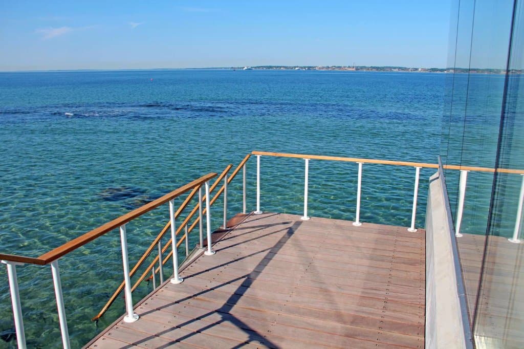 Vy över Öresund från kallbadhuset Kallis. Foto: David Gustafsson, Helsingborgs stad.