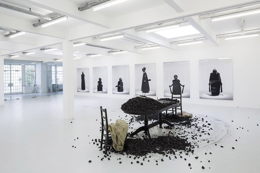 Ausstellungsansicht, Kunstraum Innsbruck. Foto: Christian Vorhofer