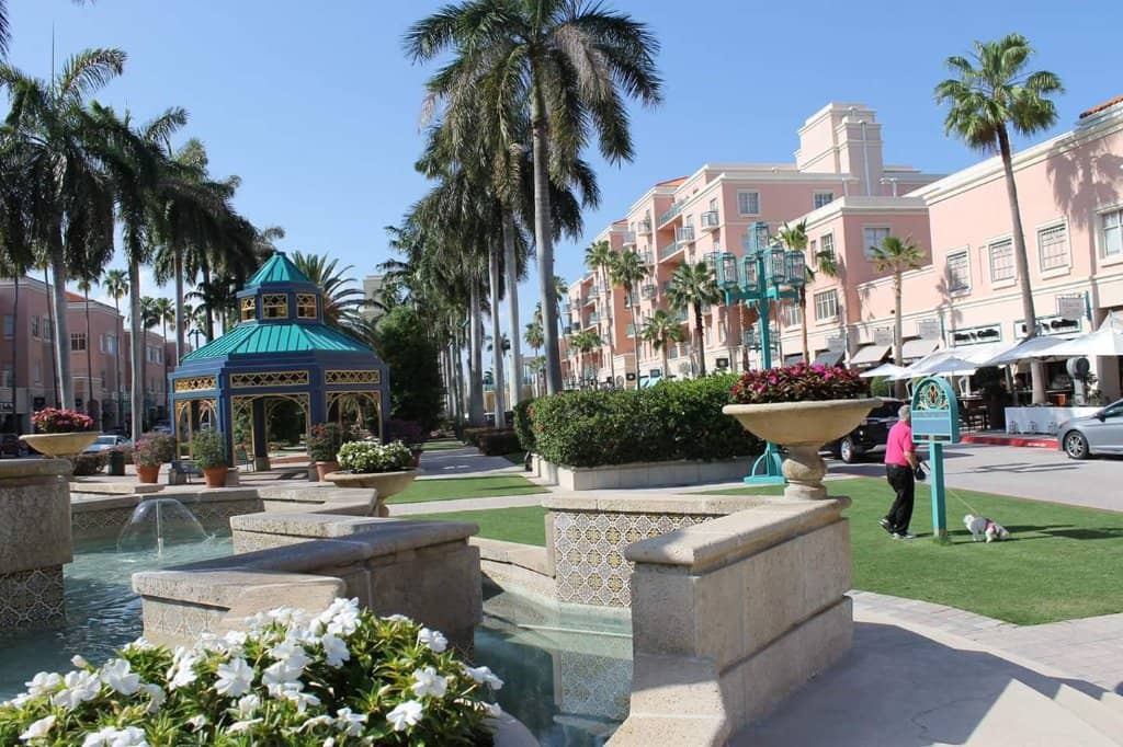 Upscale Shopping & Dining