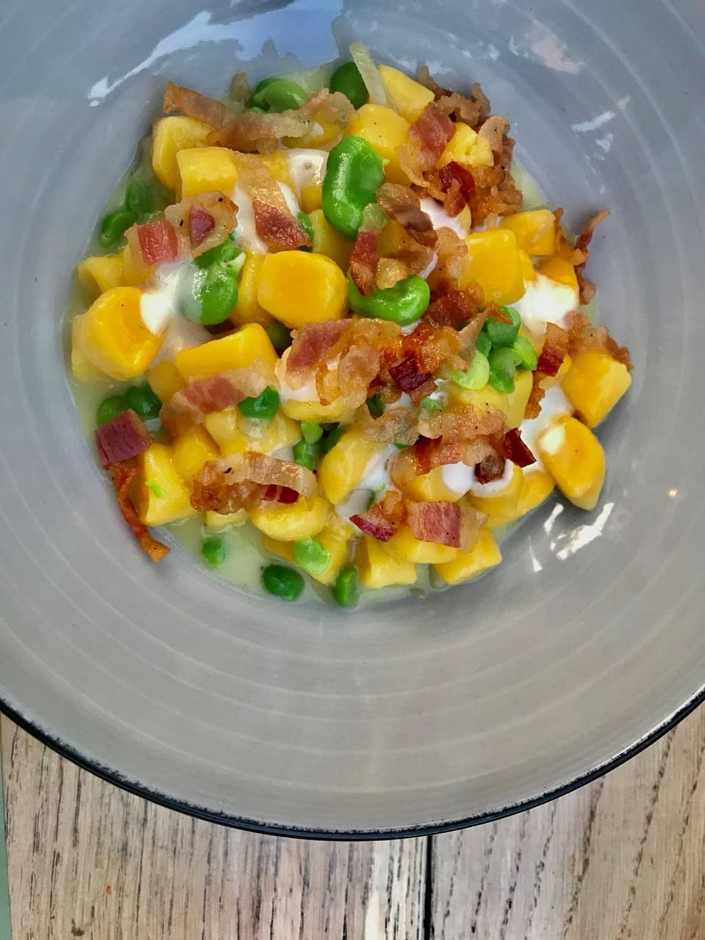 Delectable Cocktails and Bites