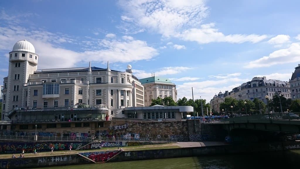 Walk along the Danube Canal