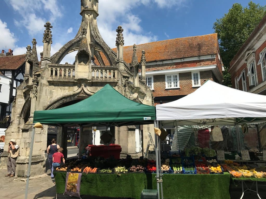 Fruit and veg vendors