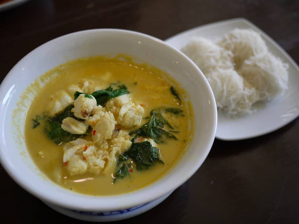 Fried Grill Pork with Chilli, Pepper & Garlic