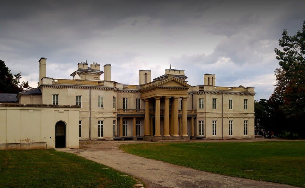 A view of the front of the building, Sep 2017,