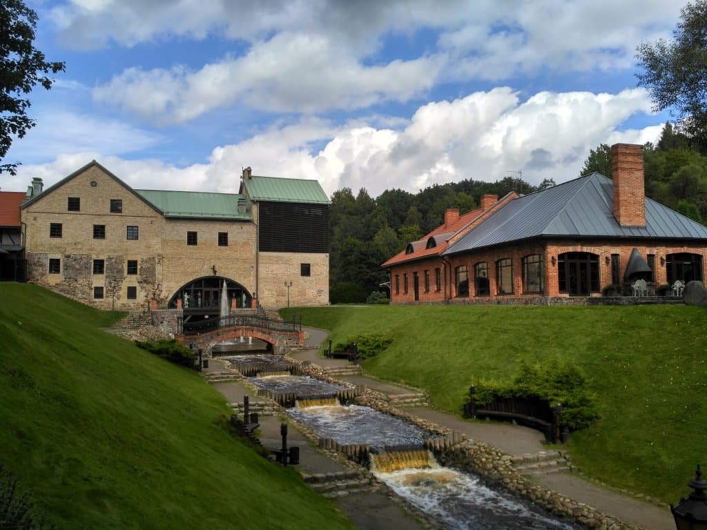 Belmontas Park and Mill