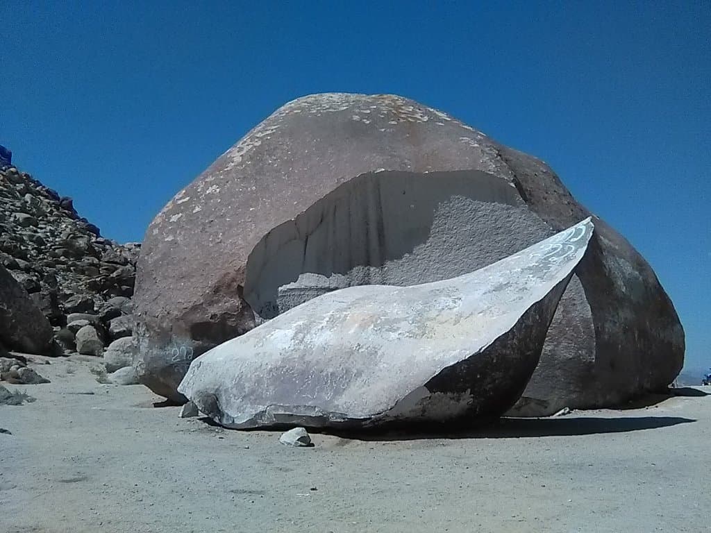 This IS the Giant Rock