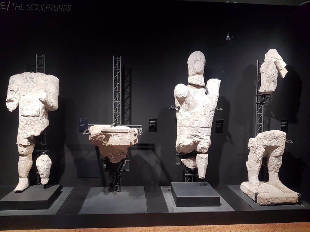 Escultura dos Homens Gigantes da Era Neolítica - Museu Arqueológico de Cagliari -Itália.