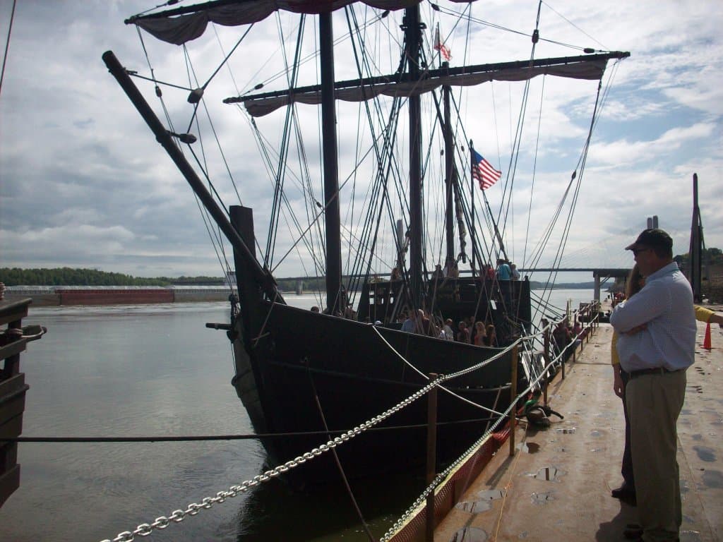 Great Loop Tour 2017 in Cape Girardeau, MO riverfront.