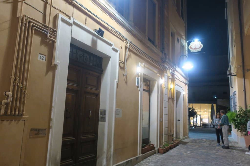 Cozy & Charming Atmosphere