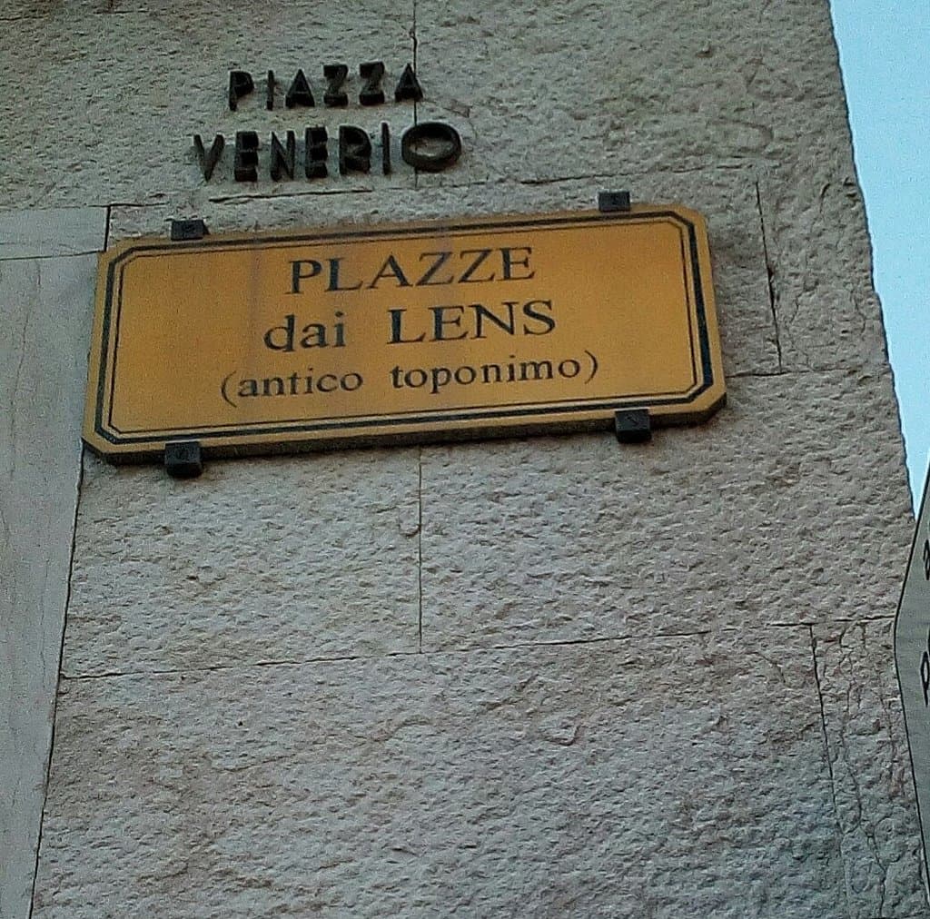 Piazza Venerio