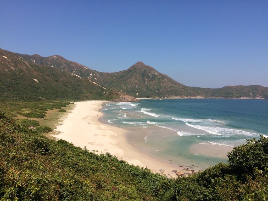 La bellissima e incontaminata spiaggia di Tai Long Wan a Hong Kong