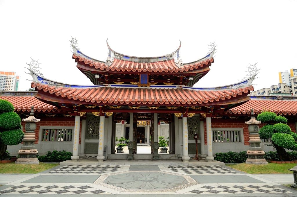 Lian Shan Shuang Lin Monastery