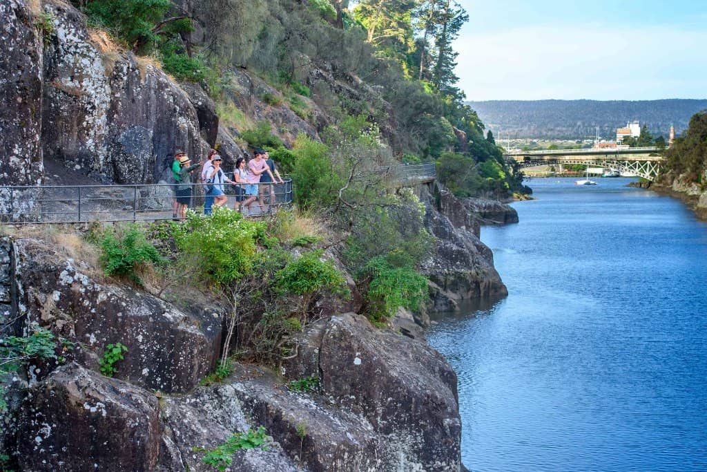 Cataract Walk Trails